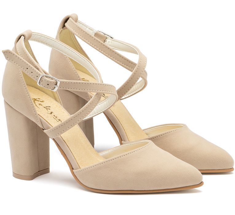 Beżowe zamszowe czółenka 2929 32      (20.5 cm)