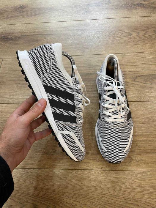 Чоловічі кросівки фірми adidas los-angeles оригінал