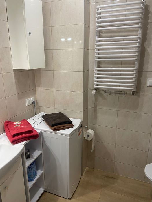 Apartament na DOBY z miejscem parkingowym.