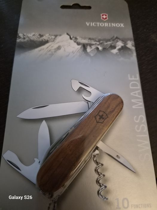Victorinox 10 funkcji