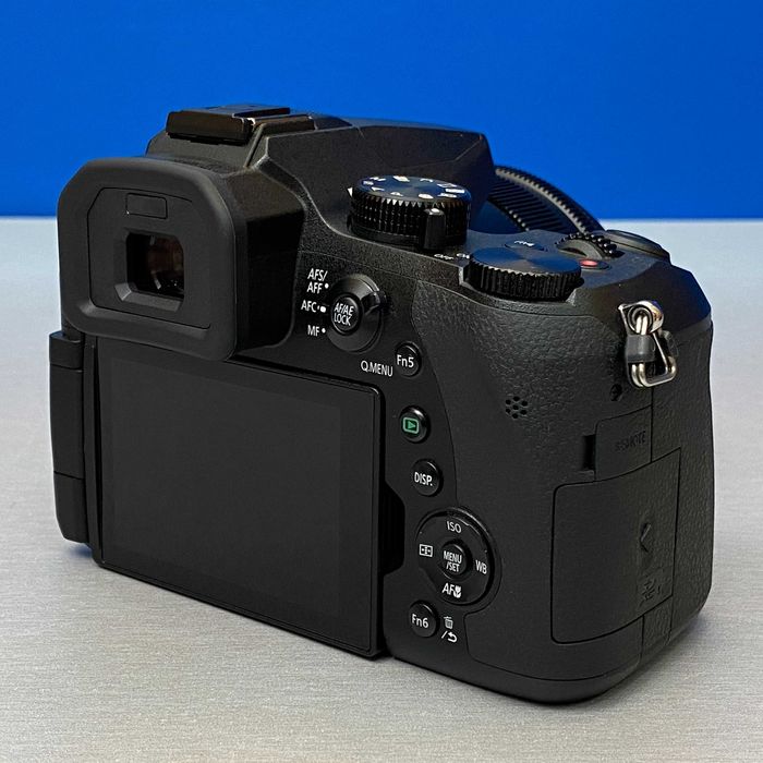 Panasonic Lumix DMC-FZ2000 | 20.1MP