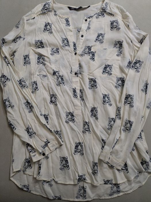 Blusa com padrão da Zara