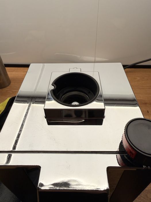 Mlynek do kawy eureka mignon czarny płaskie zarna