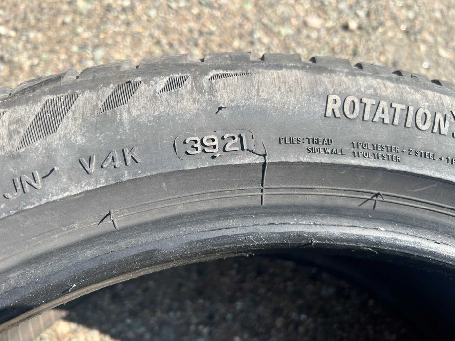 Шини зимові/всесезонні Bridgestone EVO A005 - 235/45/19