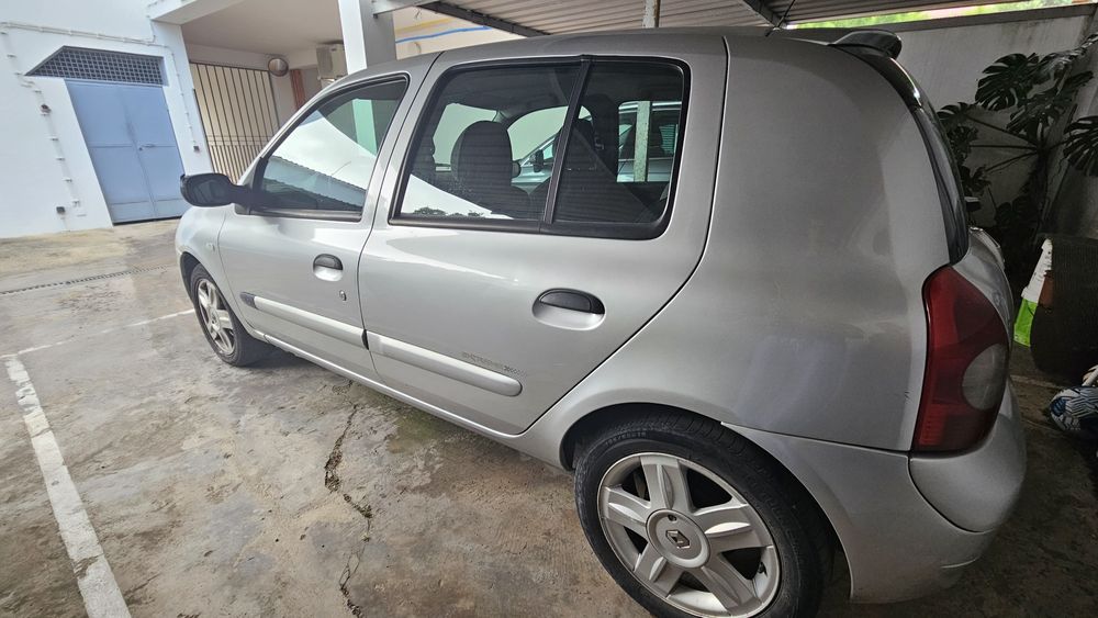 Renault Clio 1.5 DCI