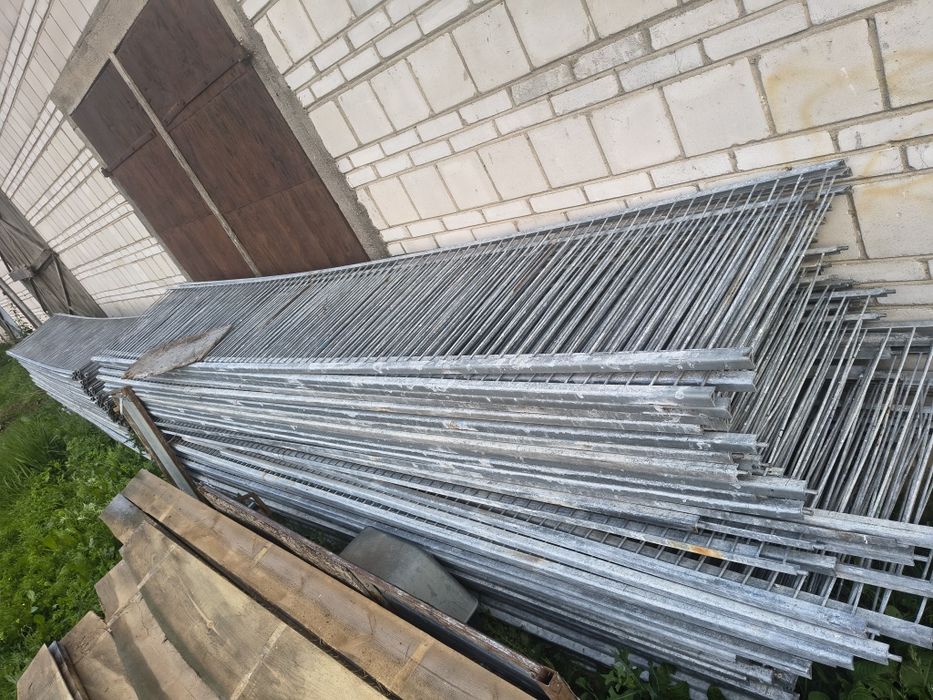 Przesła metalowe ocynkowane 4.5m x75cm