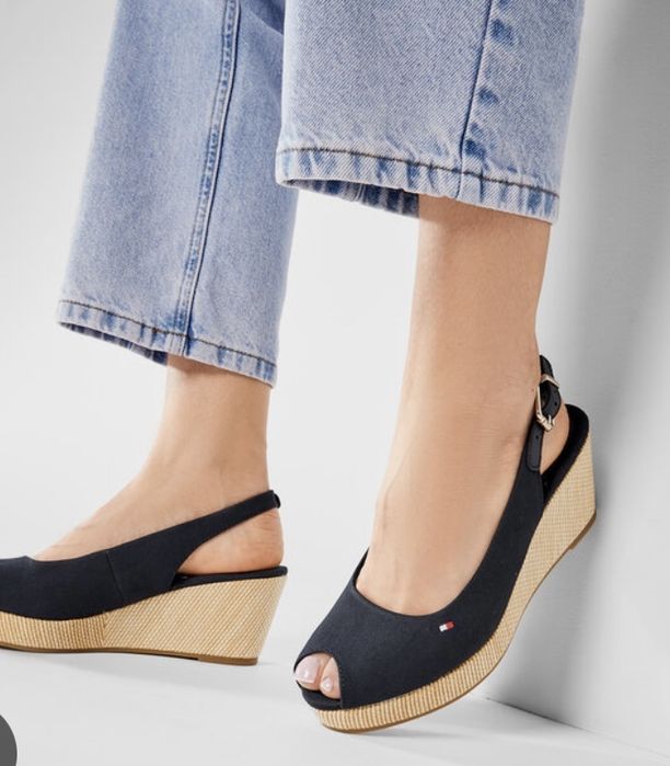 TOMMY HILFIGER R.37 sandały, koturn, super buty