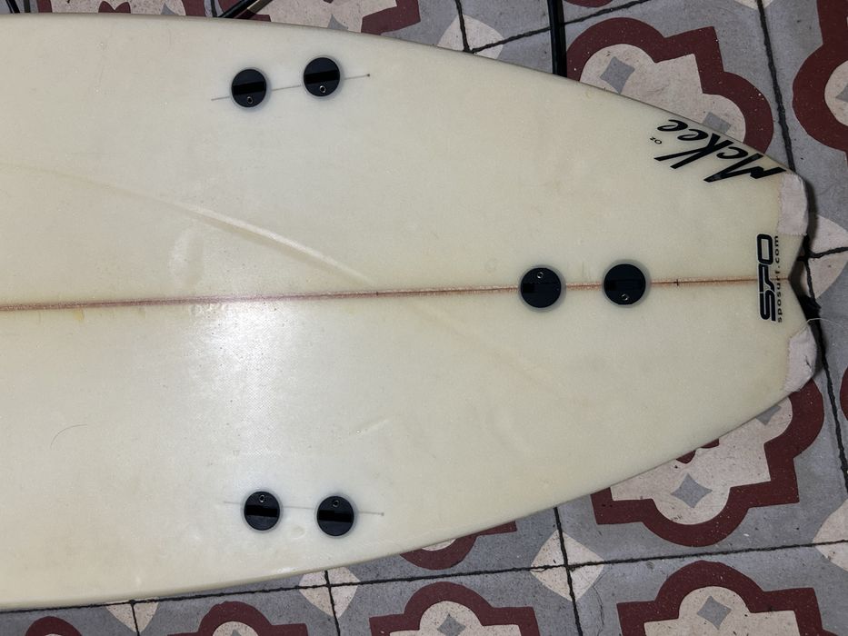 Prancha de surf mckee 6’4
