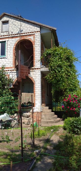 Продам дачу в Лупарево