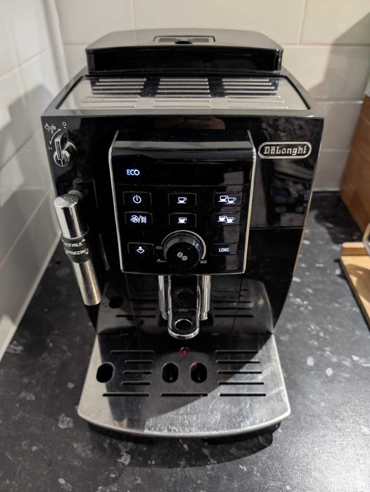 Ekspres do kawy DeLonghi ECAM 23.120.B