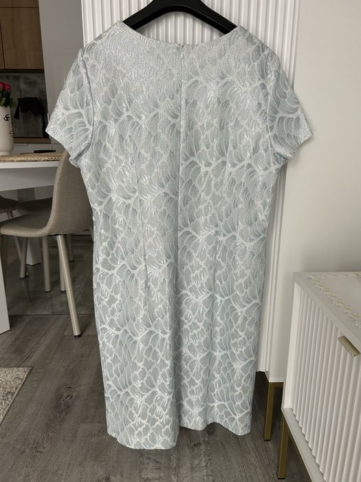 Elegancka sukienka