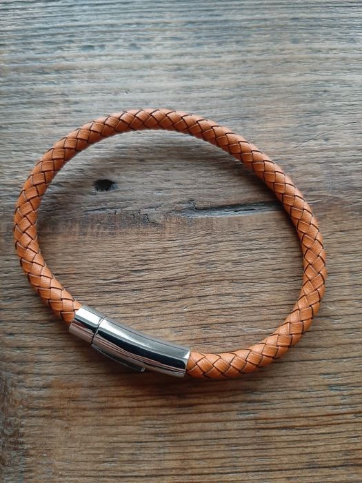Elegancka skórzana bransoleta męska