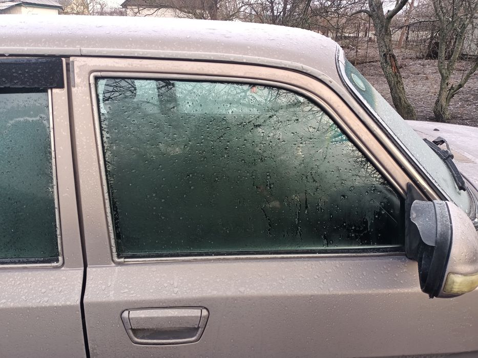 Ветровики газ 31105 нужны