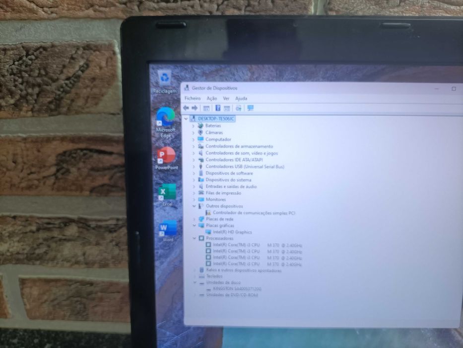 Acer Aspire 7741 core i3 RAM 4gb SSD 128gb 17 polegadas