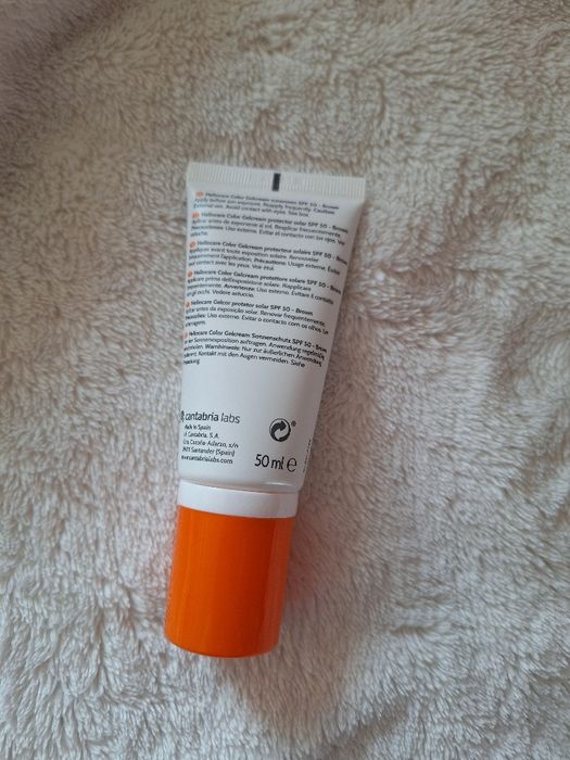 Cantabria Labs  heliocare color Brown krem do opalania spf 50