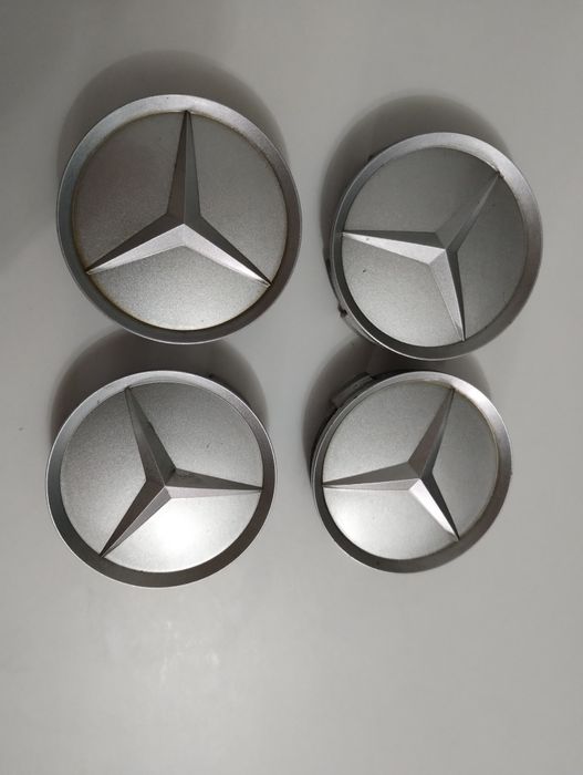 Kapsle Mercedes jak nowe