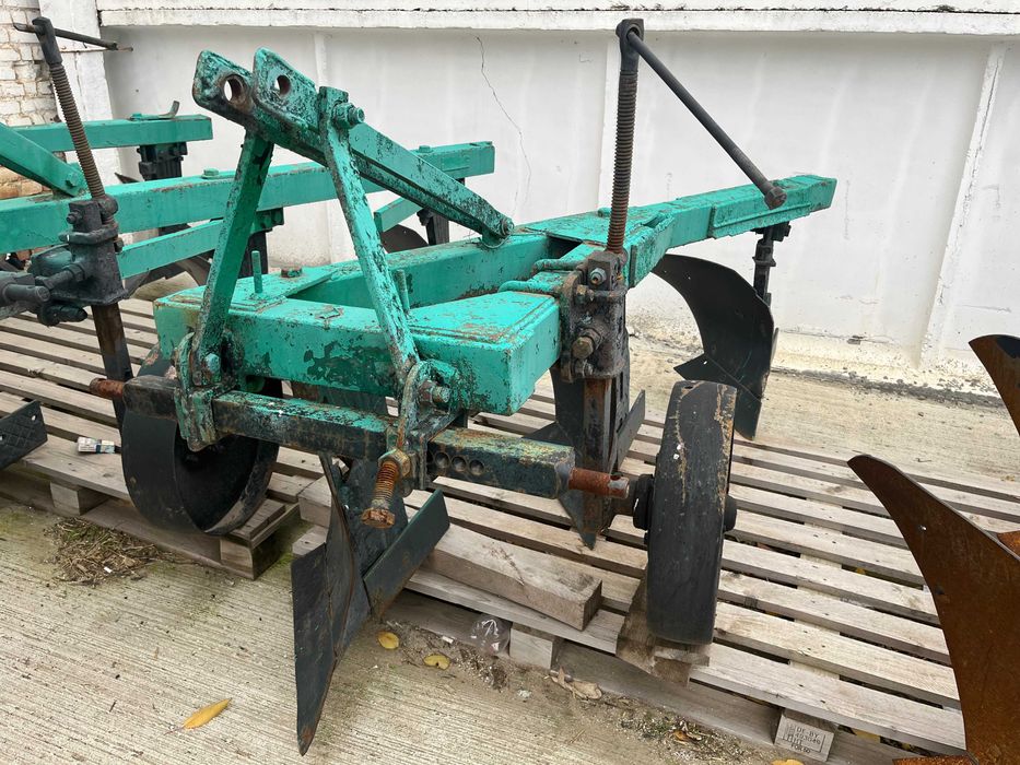 Плуги ПЛН-3-35, 2008р