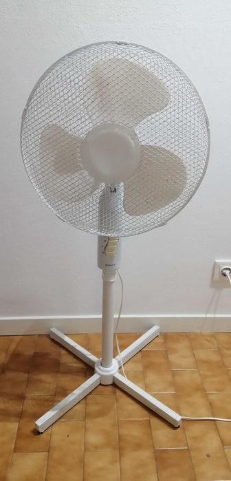 Ventoinha/ventilador de pé