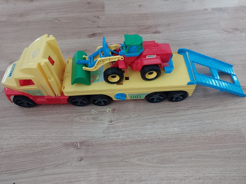 REZERWACJA Duży samochód dla dzieci Wader