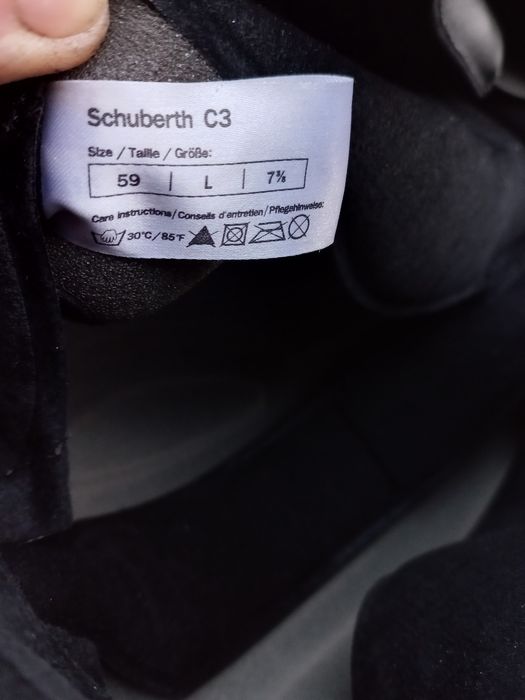 Мотошолом  Schuberth