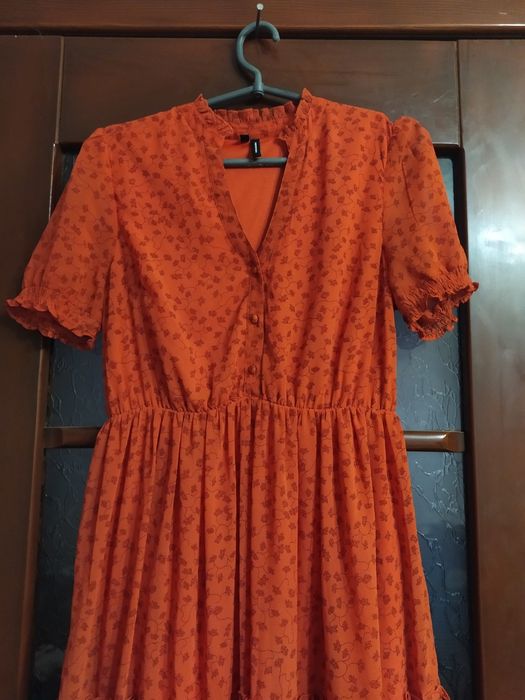 Платье от Vero Moda