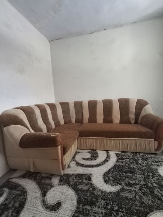 Продається  м'який  куточок