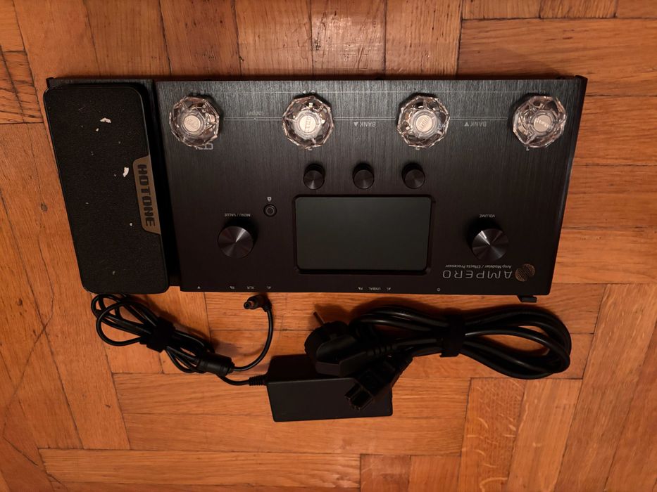 Hotone Ampero – multiefekt gitarowy