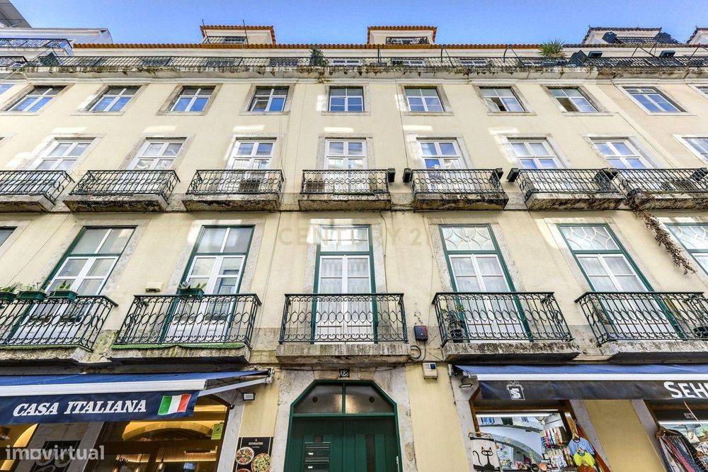 T4+1 Duplex na Baixa Pombalina, Lisboa