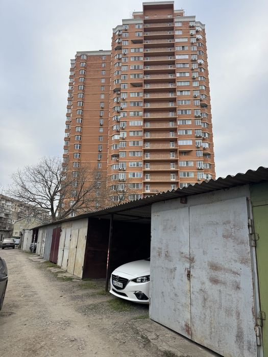 Продам гараж.