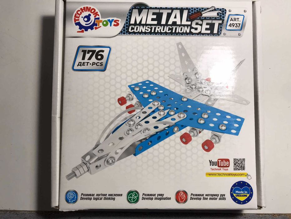 Конструктор модель истребителя самолет металлический ТехноК