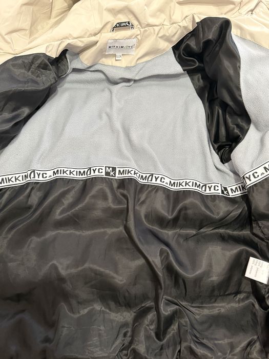 Зимова куртка на дівчинку р.152