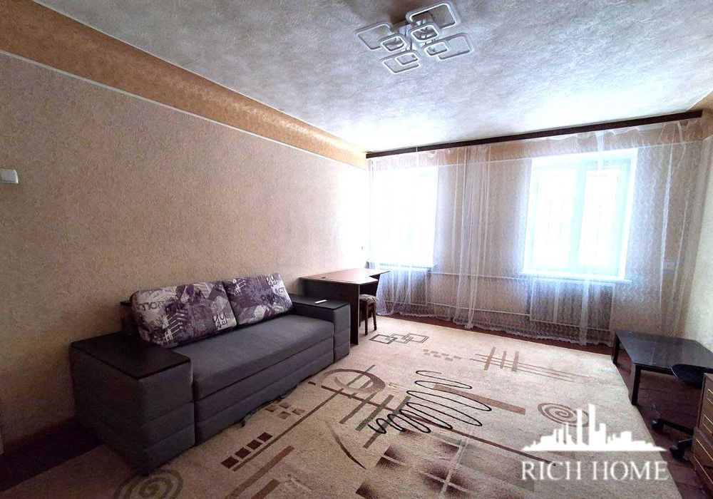 пер. Чугуєвський 12, м Берестейська 10 хв, 2к роздільні кімнати, ГАЗ!