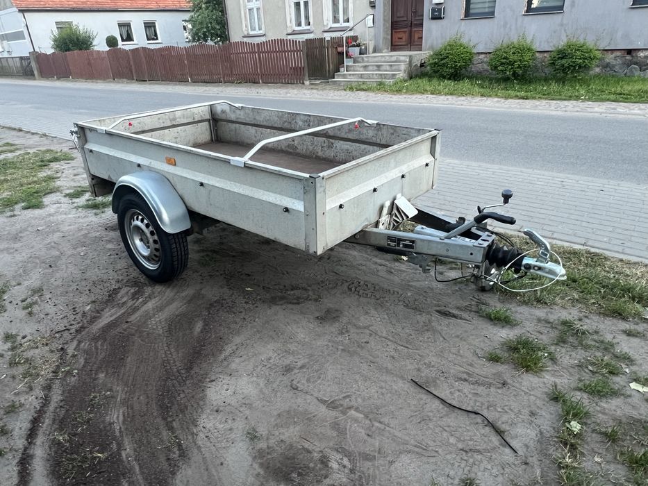 STEMA B6075 750kg z hamulcem 2.02m x 1.07m
