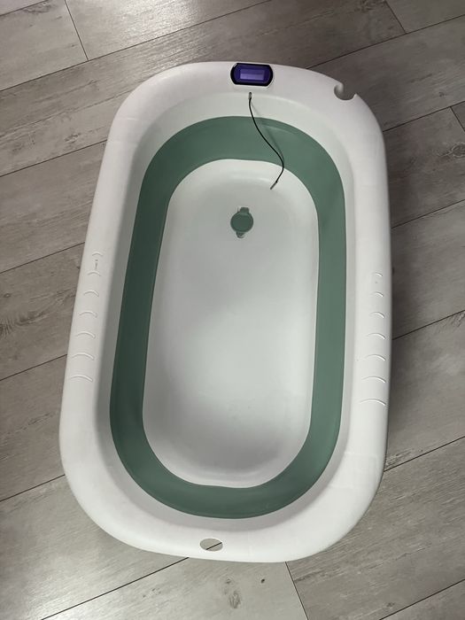 Rozkładana wanienka z termometrem