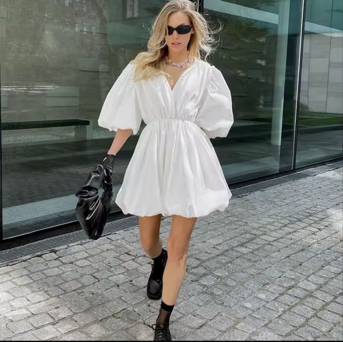 Белое летнее платье