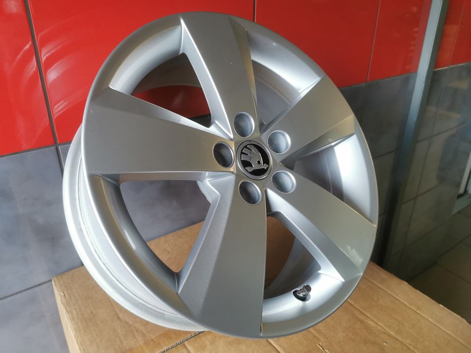 Felgi 16" 5x100 Skoda Rapid Fabia Seat VW Golf Skoda