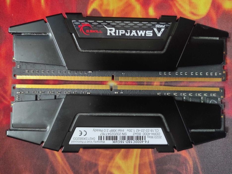 Оперативна пам'ять DDR4 G. Skill Ripjaws V 16 gb (2x8) 4000 mHz CL18