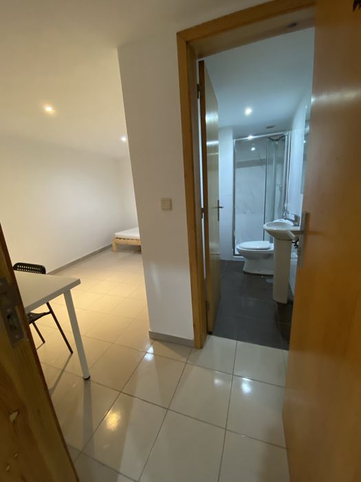 Quarto/Baixa do Porto