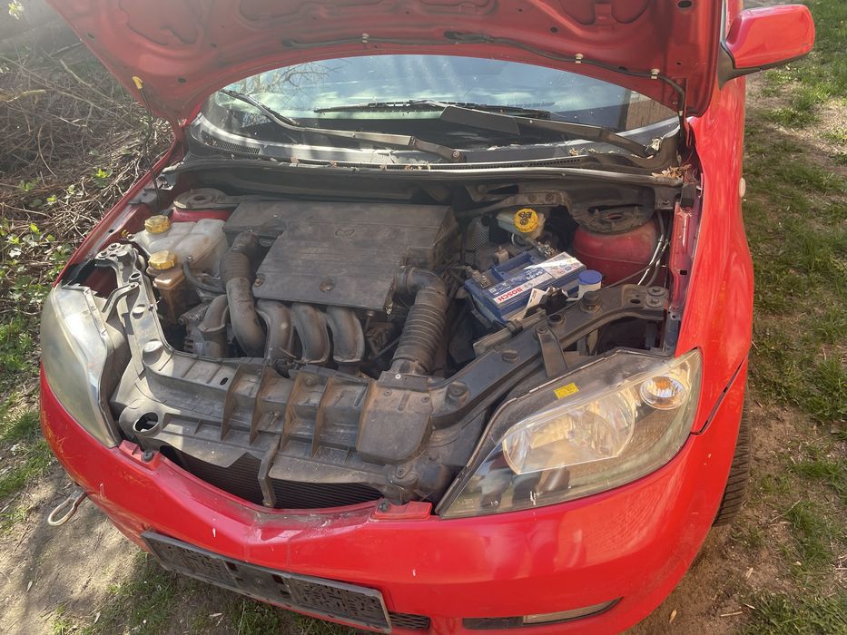 Mazda 2 1.6 benzyna bdb stan alu czesci 2004 bez rdzy