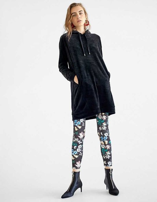 Nowość 2026:) spodnie/legginsy w kwiaty STRADIVARIUS roz XS