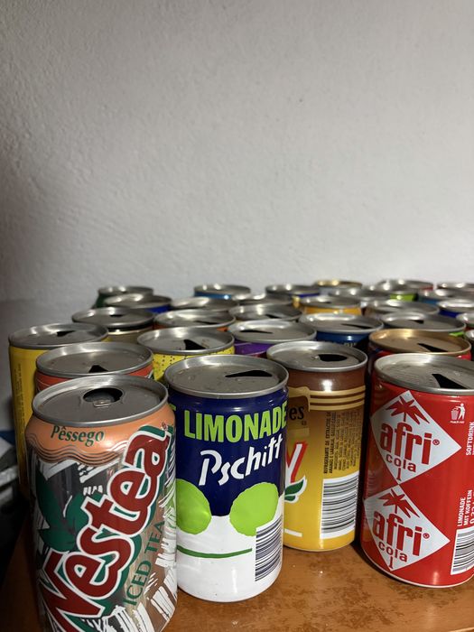 Latas antigas