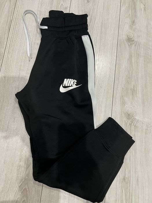 Spodnie dresowe Nike XS