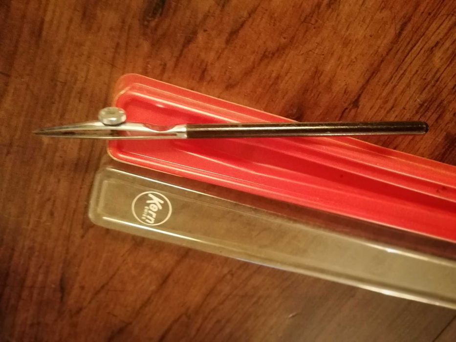 Compassos  vintage suíços Kern