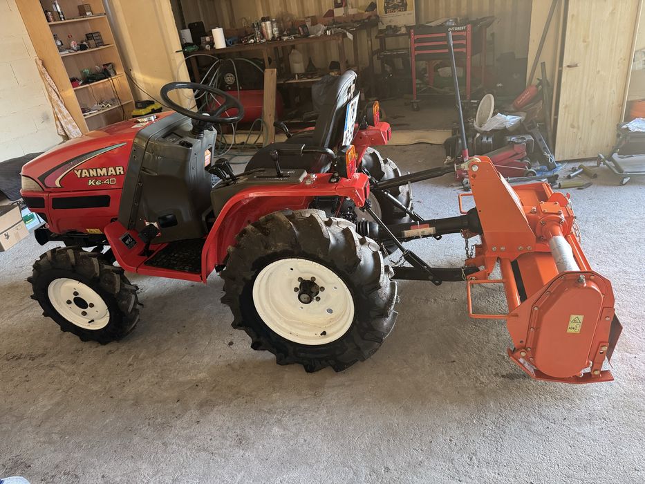 Trator yanmar usado com matricula com freze nova