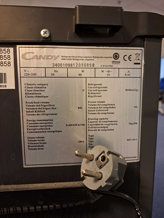 Lodówka Candy mała, niska z zamrażalnikiem
