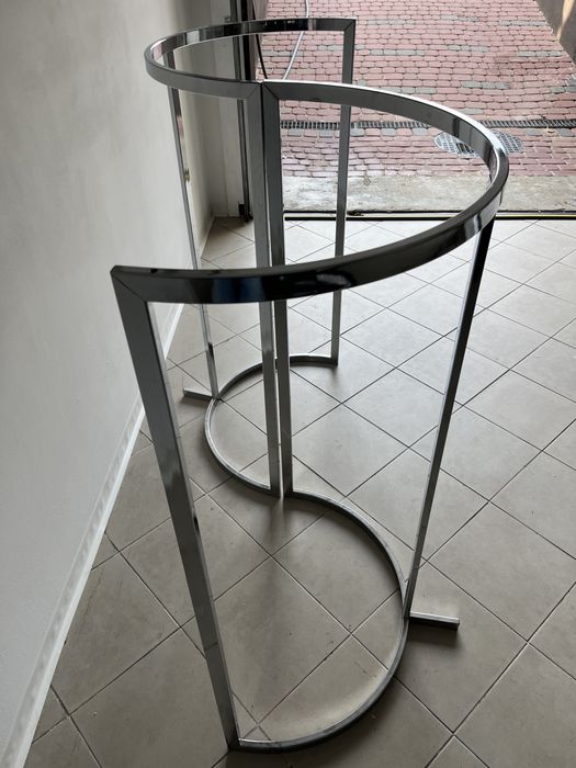 Stojak sklepowy odzieżowy półokrągły