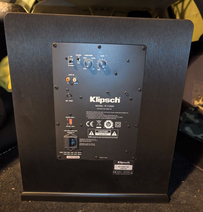 Aktywny subwoofer Klipsch R-112SW