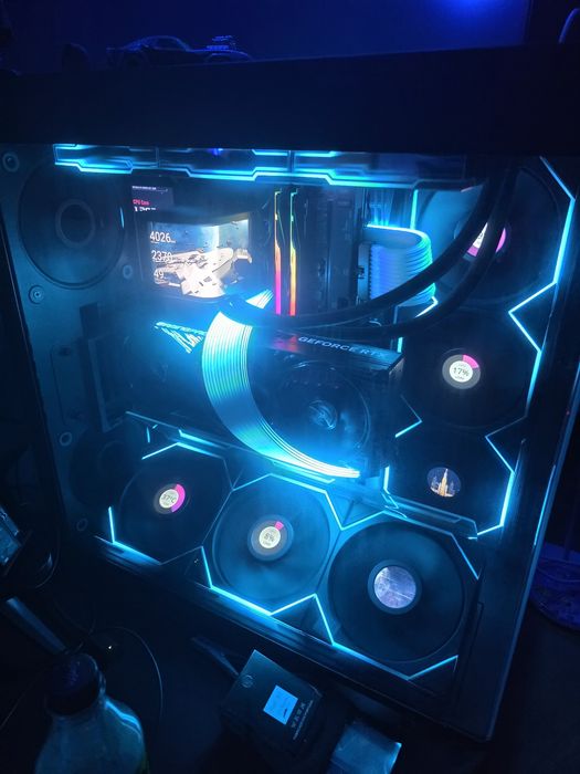PC Gaming AMD 9950x3D(2) RTX 5080 32Gb ram 4Tb SSD