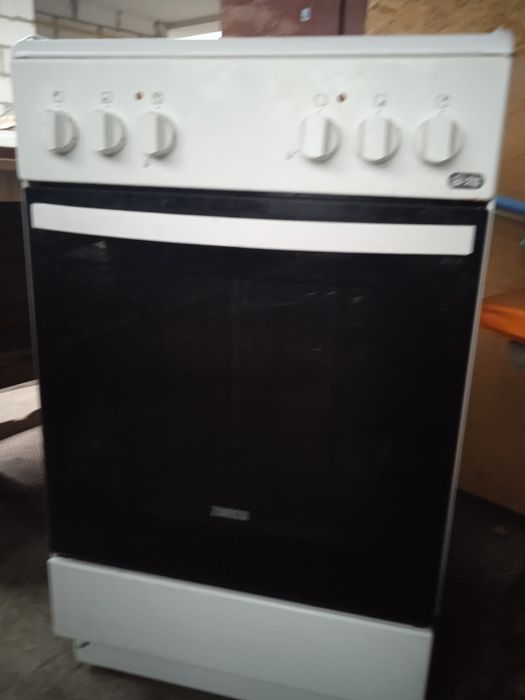 Продам электропечь