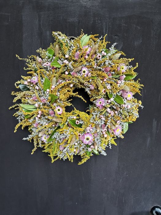 Wianek 50 cm z suszonych roślin i kwiatów